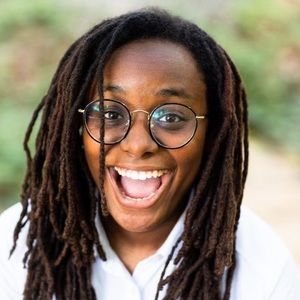 Meet your Posher, Sarai